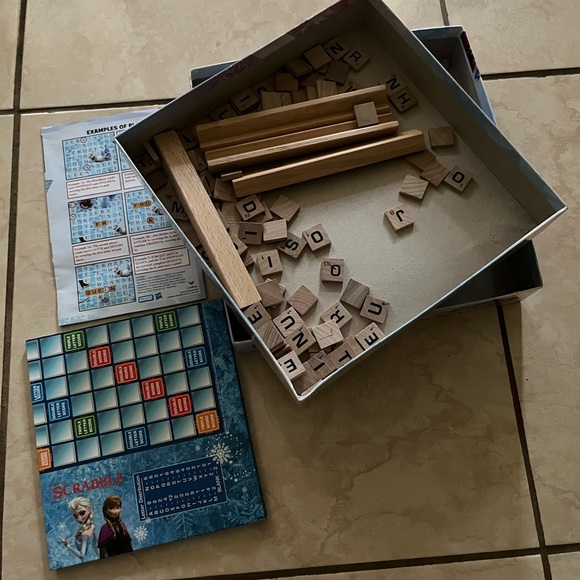 Disney Frozen Blue and White Scrabble Game - Picture 4 of 5
